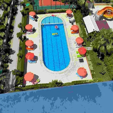 Extrahome Demirag Sitesi Mahmutlar Apartment *